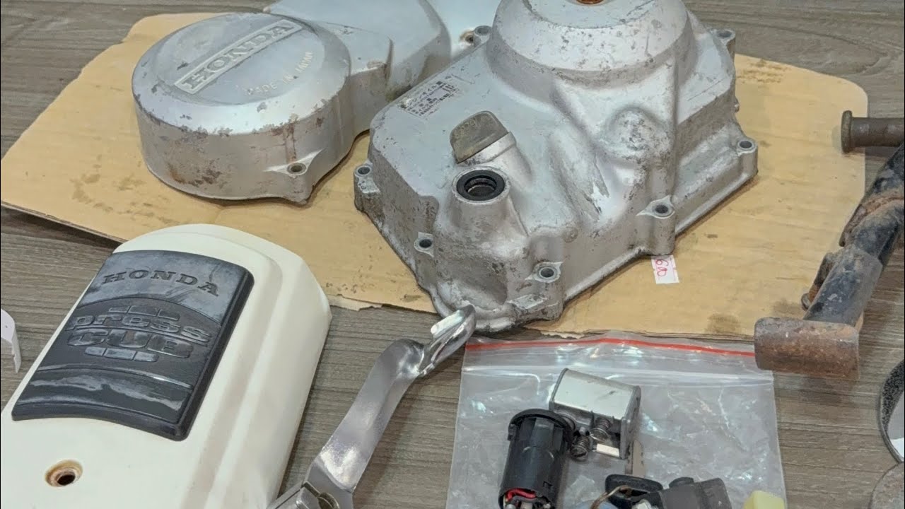 1/2/2026 phụ tùng cub 81 86 ae chốt cọc 100k e ship 0979239252