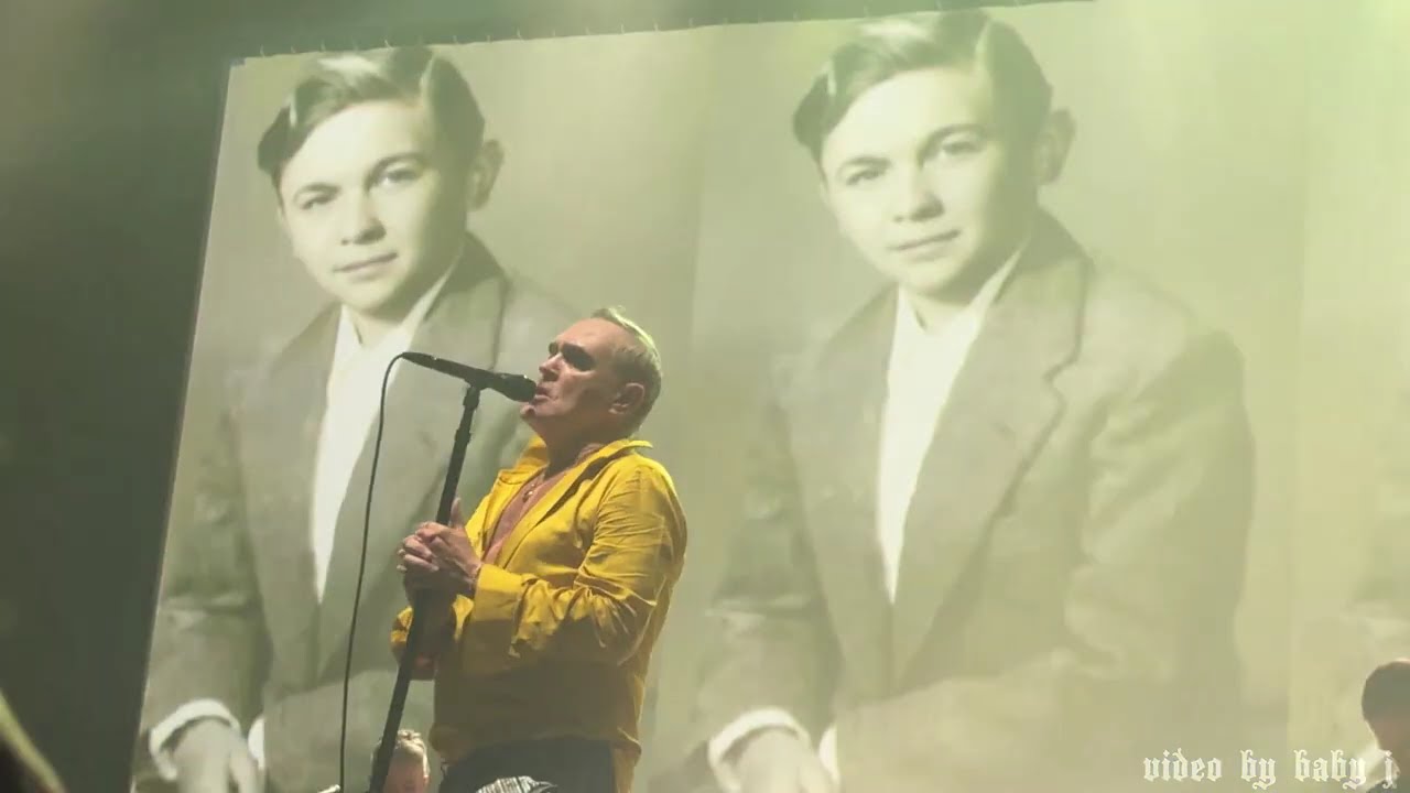 Morrissey-LAST NIGHT I DREAMT THAT SOMEBODY LOVED ME [#TheSmiths]-Live-Zenith, Lille, FR-Mar 4, 2026