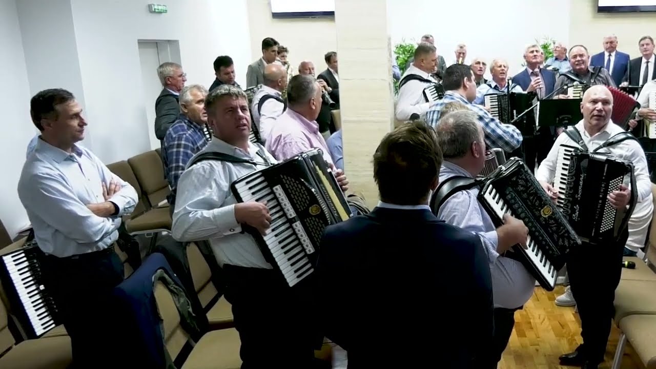 &Icirc;nt&acirc;lnirea LEVIȚILOR la Biserica ELIM   &bdquo; &Icirc;N UMBLAREA MEA PRIN LUME&bdquo;