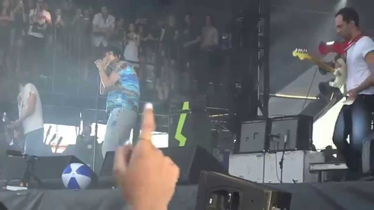 The Strokes - Reptilia (Live) @ Governor's Ball NYC 6.7.14