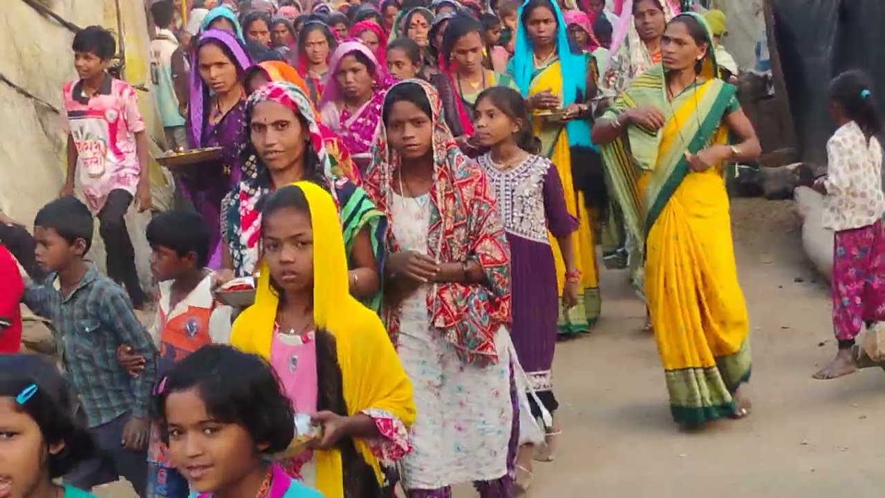 Dongrya dev गड वर jatana/