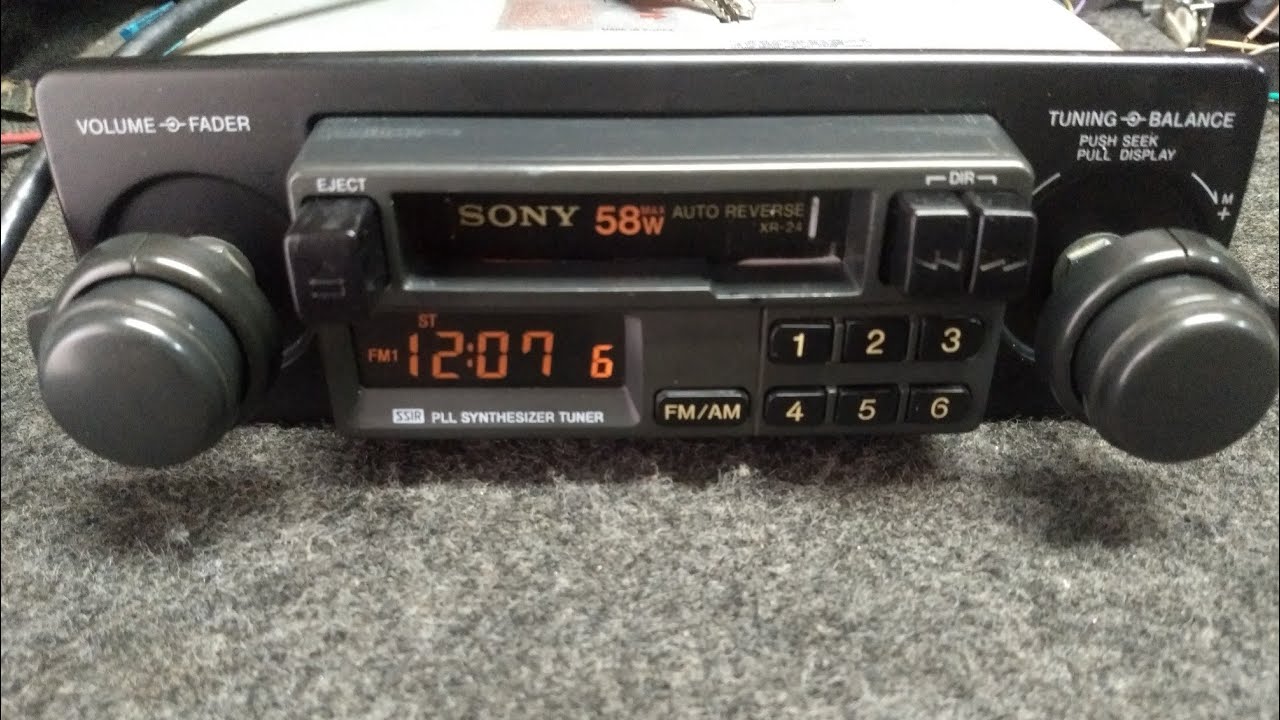 Estereo radio AM FM Cassette Sony Old School Vintage stereo de perillas