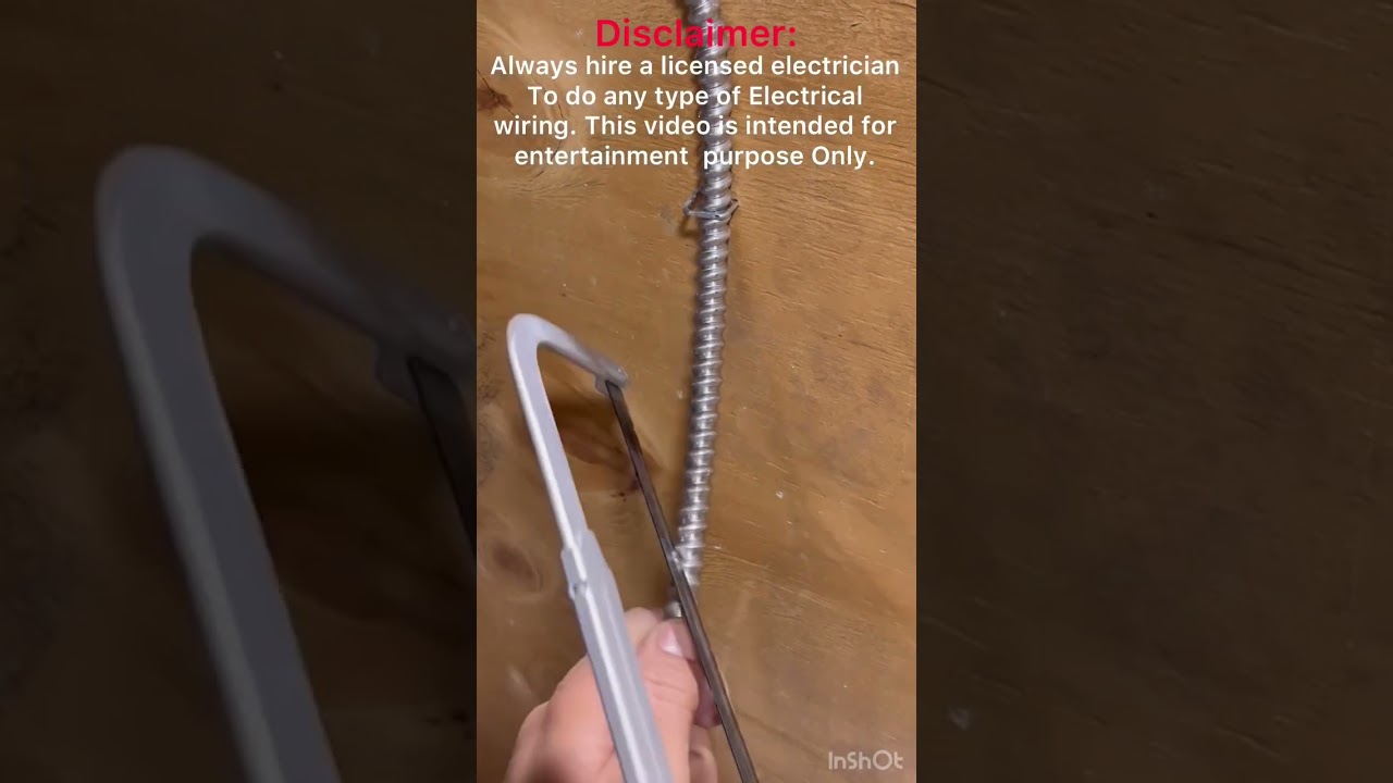 Stripping MC/BX wire with hacksaw. #easyway #electricwiring #outlet #remodeling