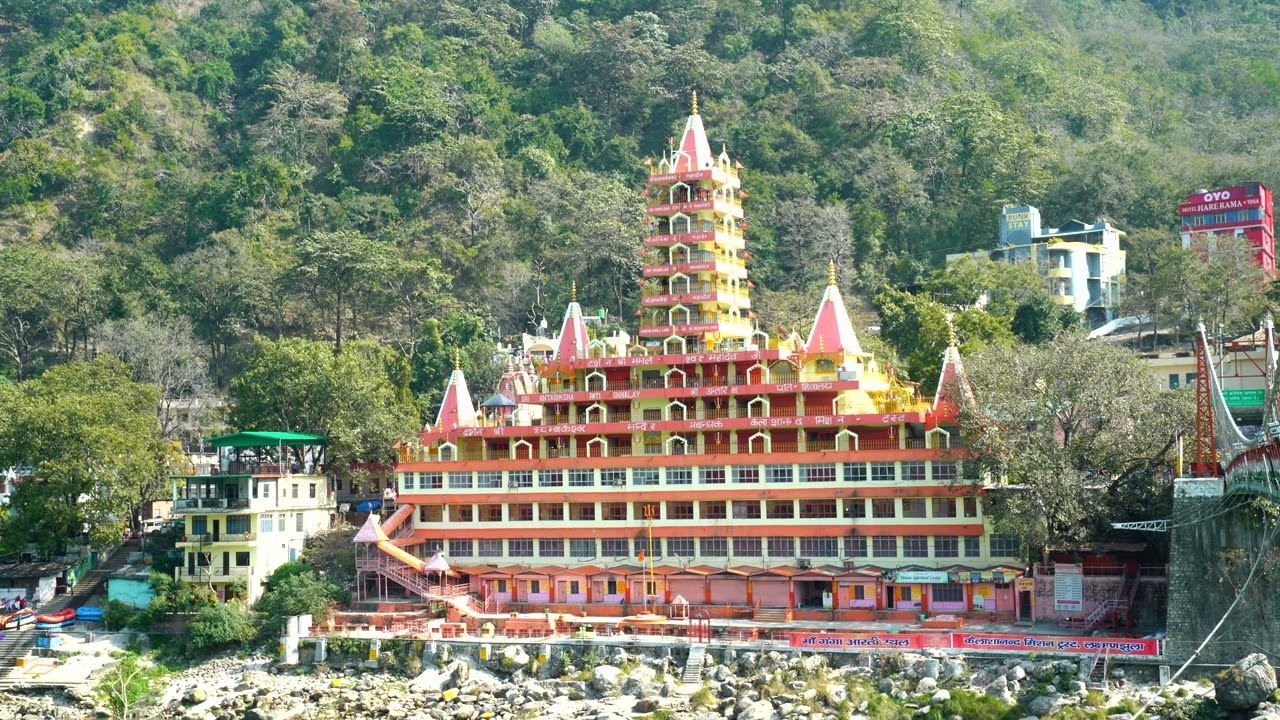 4K Aerial View of a Hindu Temple in India | Drone Footage