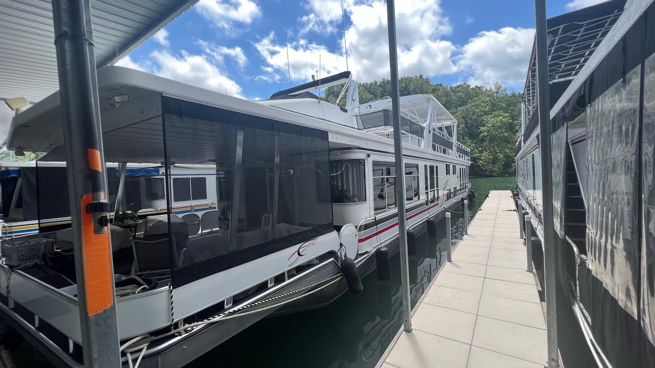 Houseboat for sale Dale Hollow Lake 2000 Sharpe 18 x 85