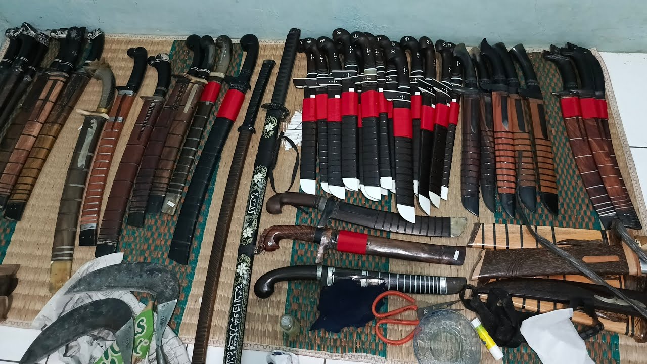 PENJUAL GOLOK TERMURAH DI INDONESIA DAN GOLOK KUALITAS SUPER KUAT