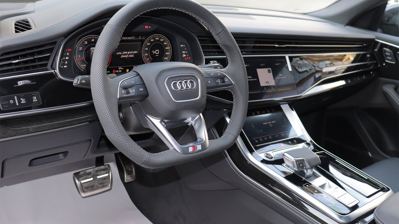 Audi Q8 2025 S-Line, Mythos Black metallic, обзор интерьера