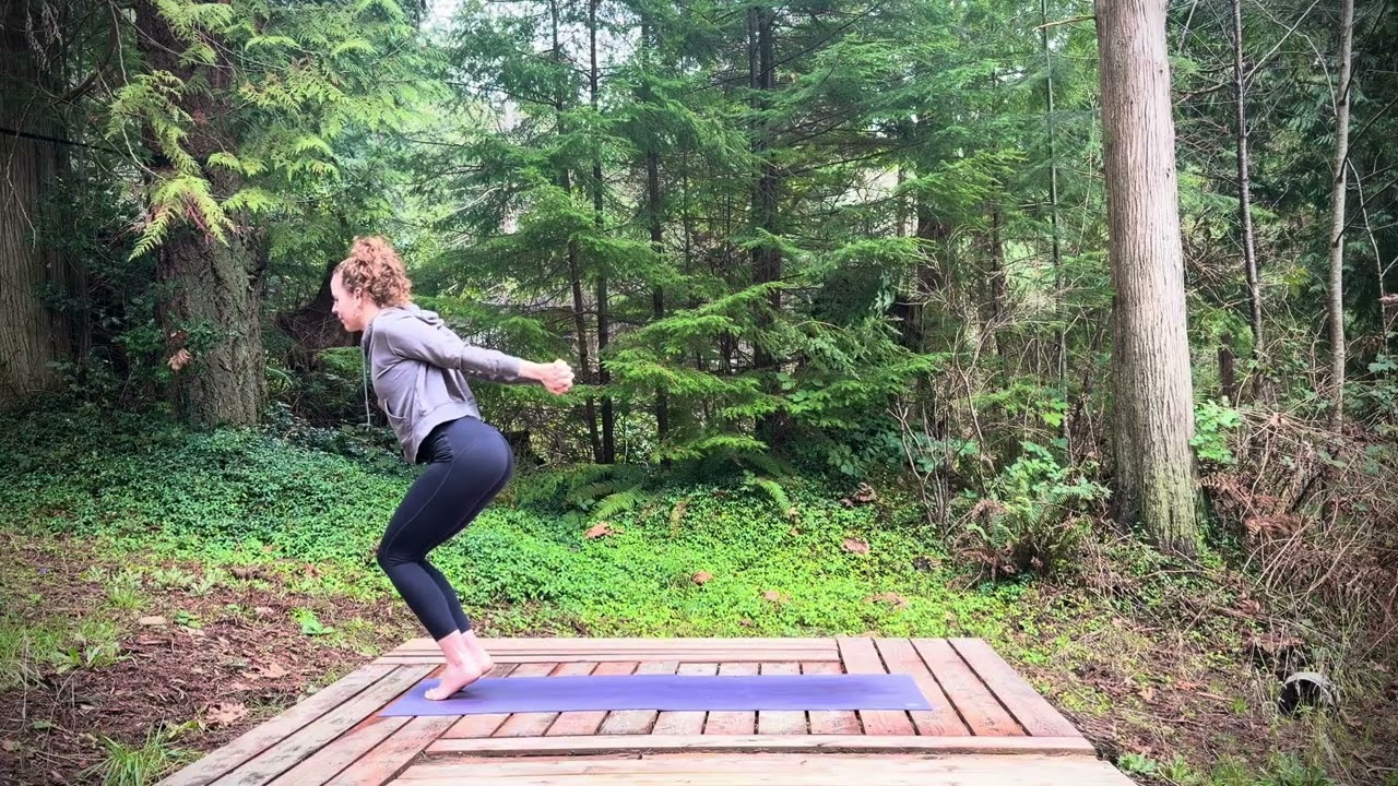 30min Flow for the Heart and Root Chakras