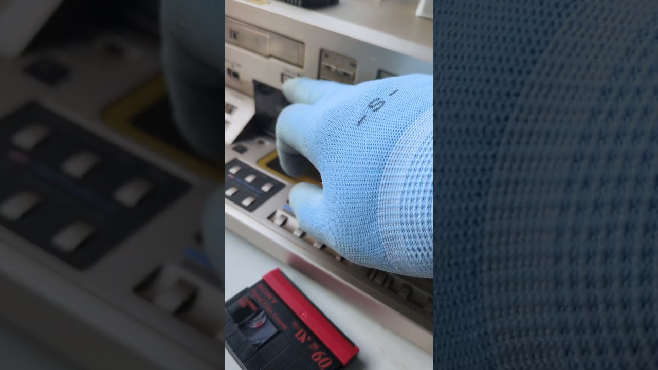 ソニーWV-D10000ダブルビデオデッキ発送前の作動確認動画になります。使用前の結論対策は必ず、実施して下さい。