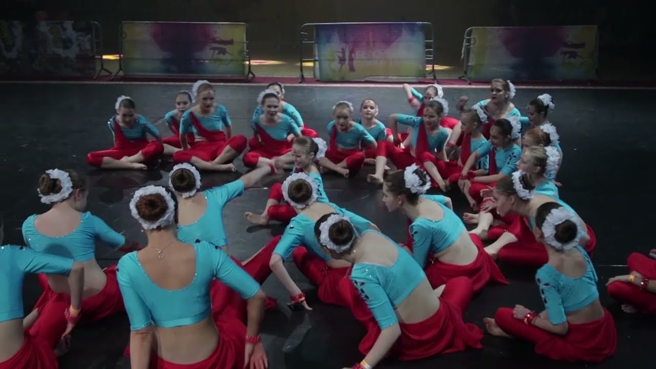 Bollywood dance