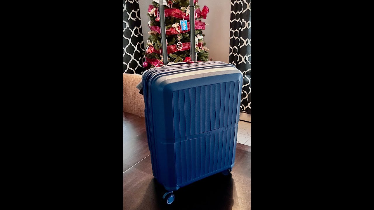 Great lightweight carry on..@HeysLuggage Heys Airlite 21