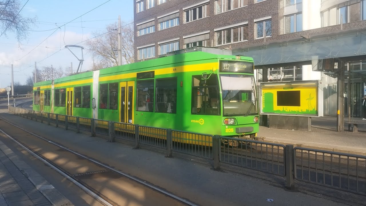 Straßenbahnen und Busse in Oberhausen
