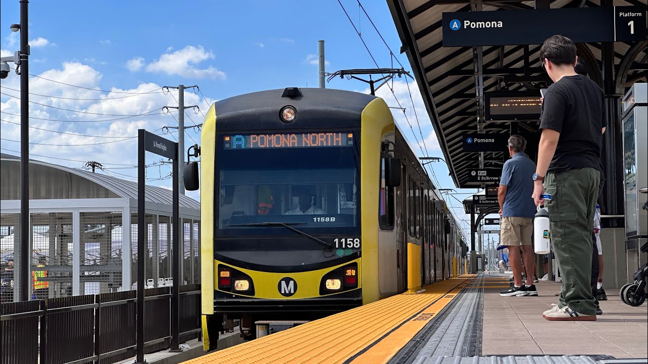 (LACMTA Metro Rail) Trains on the Foothill Gold Line Extension