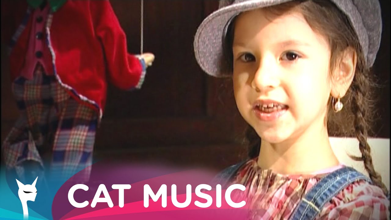 @Cleopatra Stratan - Zunea-zunea (Official Video)