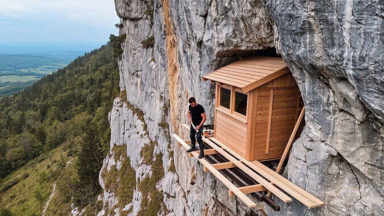 72 hours to build a mountain shelter to survive heavy rain