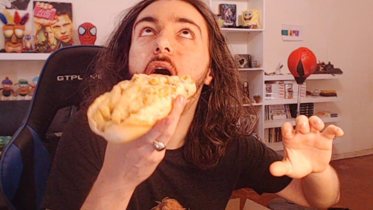 ASMR DÉGUSTATION TACOS (il est bizarre)