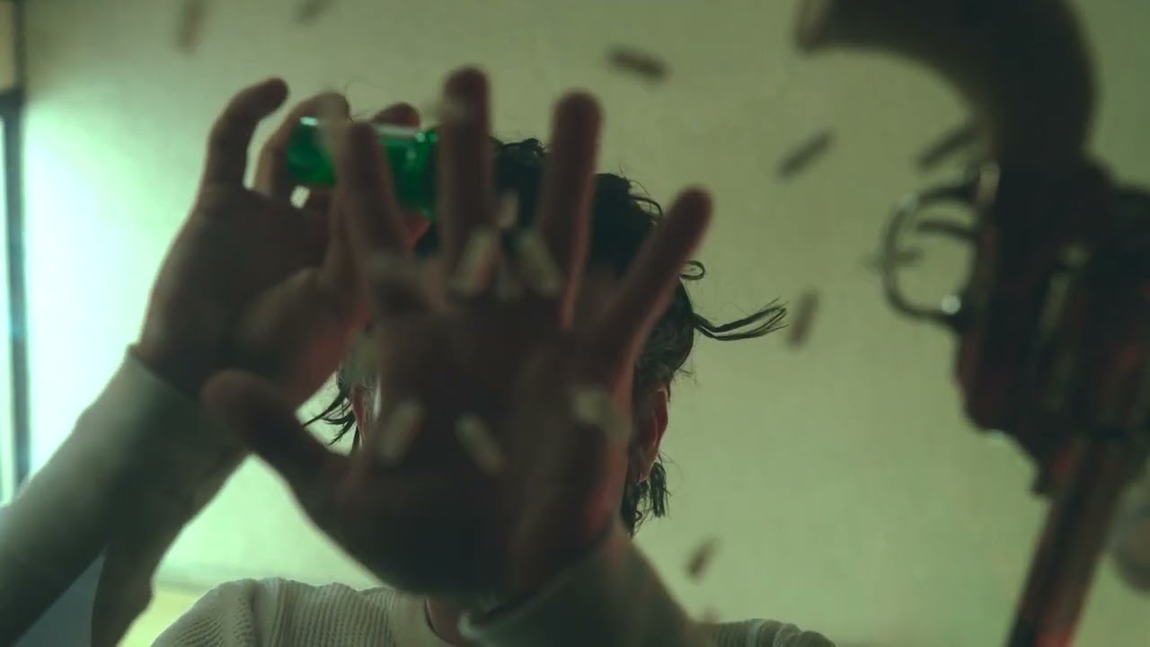Henry Morris - Junkie (Official Visualizer)