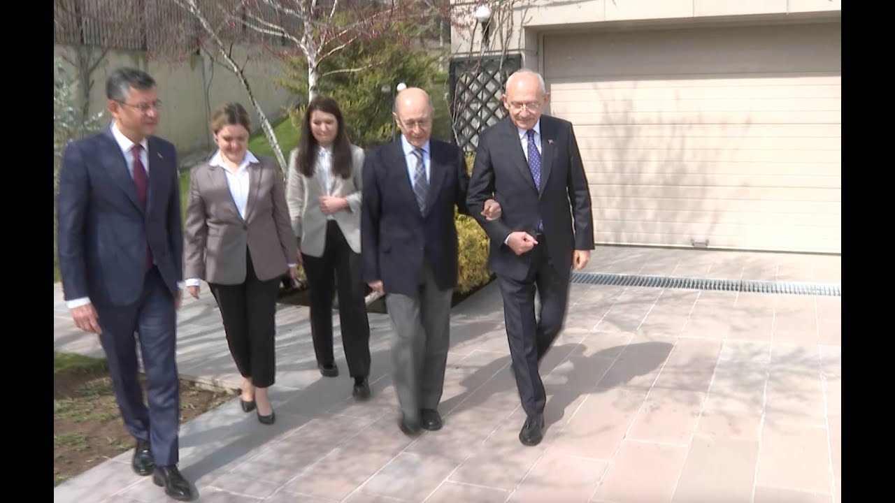 Kemal Kılı&ccedil;daroğlu, 10'uncu Cumhurbaşkanı Ahmet Necdet Sezer ile g&ouml;r&uuml;şt&uuml;