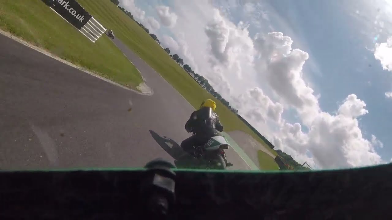 2022 Yamaha past masters Cadwell park race 1 TZR 250
