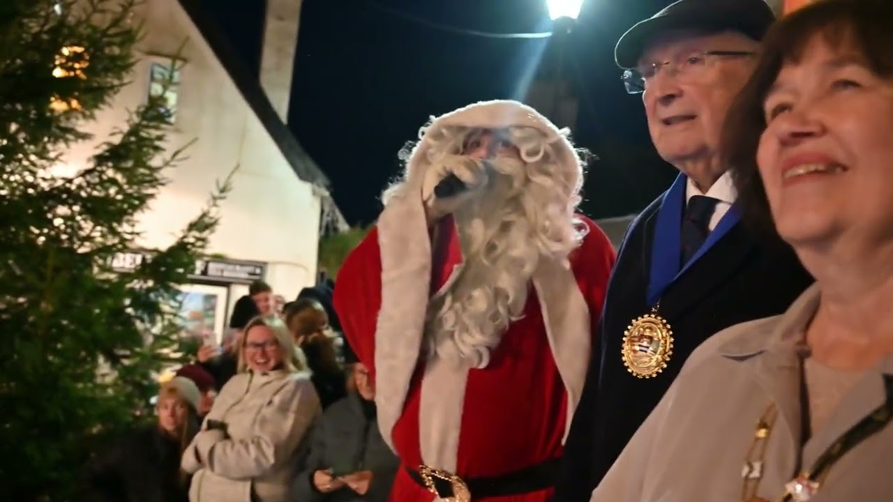 Lyme Regis Christmas Lights Switch On 2025