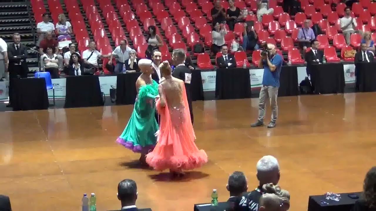 Pier Paolo Pinardi e Daniela Angelelli Senior 3 Classe A Standard Frammenti Campionato Italiano 2024