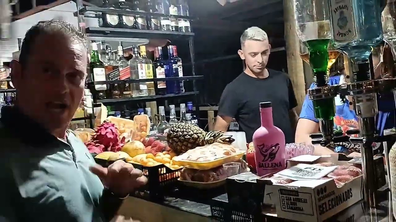 É Carnaval por aqui...