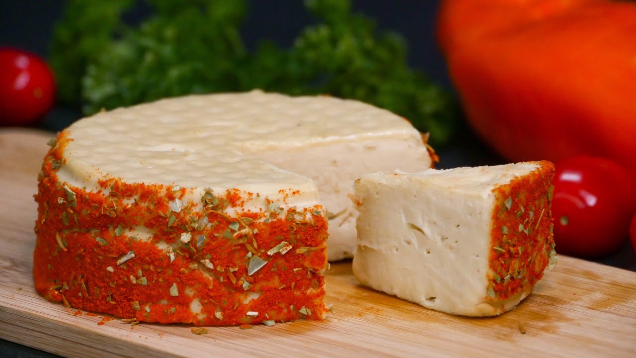 Vegan Cheese With Herbs/Branza Vegana De Caju Cu Ierburi Aromatice