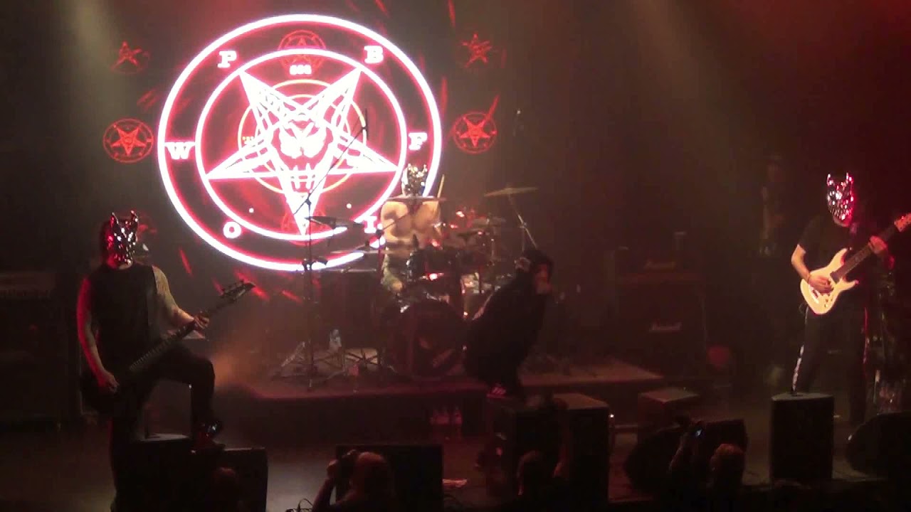 Slaughter To Prevail - Hell (Live at Cosmonavt 2021.04.13)