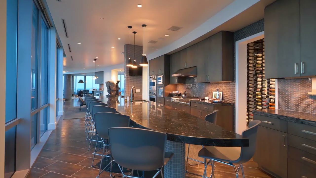 Just Listed~ Best Views in Downtown Fort Worth. High Rise Luxury Living at the Omni Residences.
