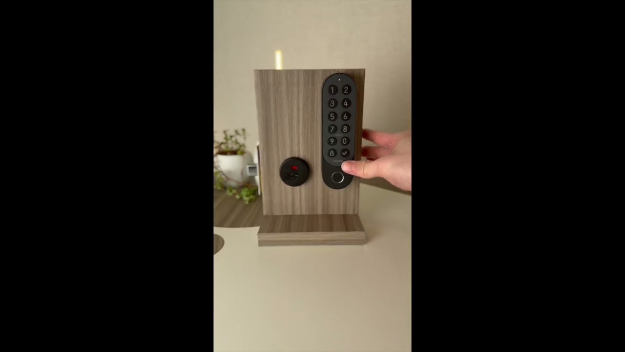 ボタン操作で解錠