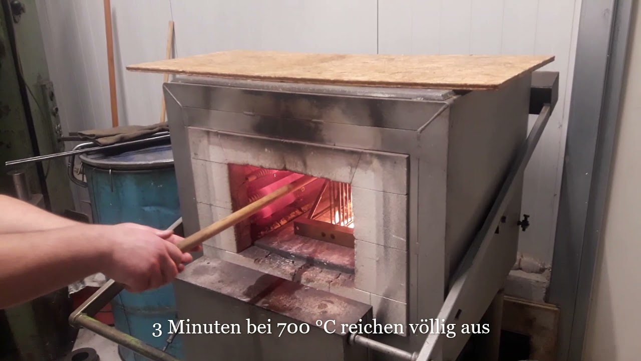 Beefmeter, für das perfekte Steak aus dem Härte Ofen von Nabertherm. Ein flambiertes Steak
