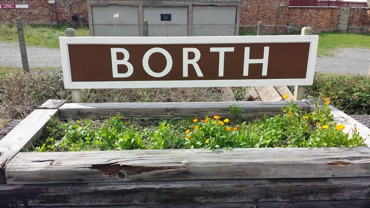 Borth, a coastal village 7 miles north of Aberystwyth on the welsh coast.