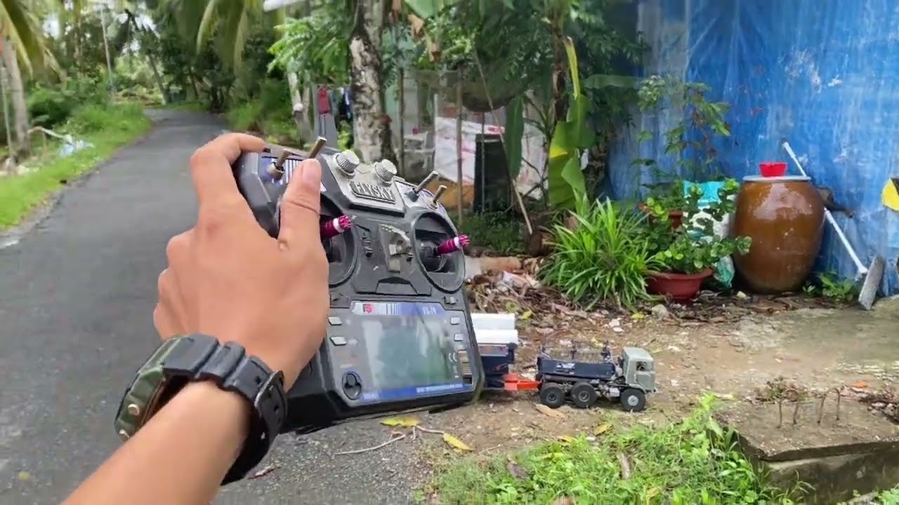 Review máy cắt lúa kubota 105x tự chế bằng ống nhựa pvc | Trí Hihi! - R/C Handmade.