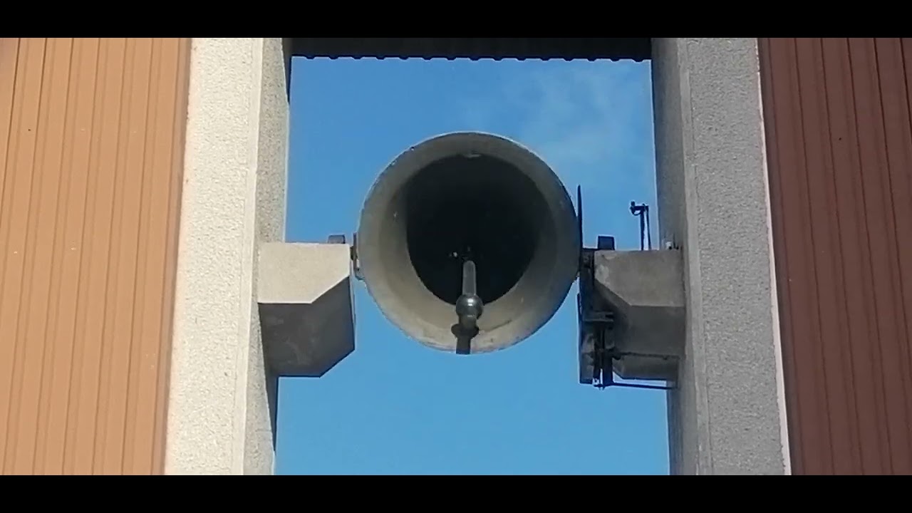 Podłęże - Duży dzwon kościoła pw. NMP. Królowej Polski.