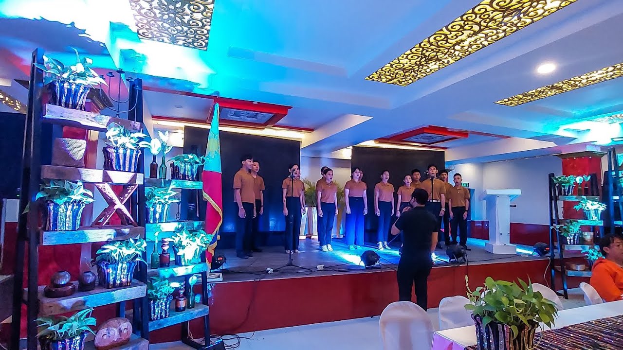 Sa Inyong Mga Yapak