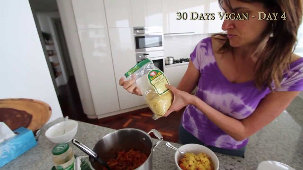 What I Eat In A Day as a Vegan: DAY 4 (Vitamin B12 lunch)