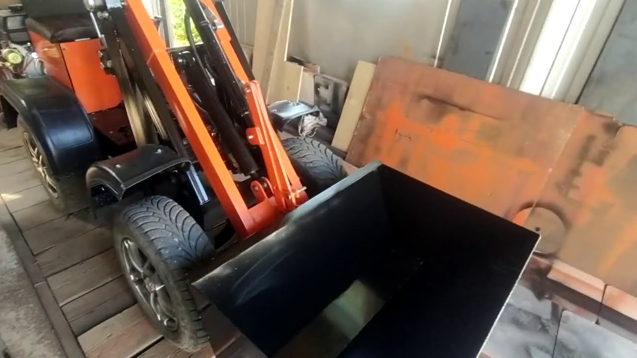 Фронтальные мини погрузчики