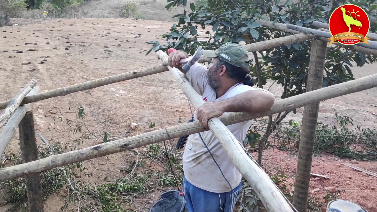 QUER APRENDER A FAZER UM TELHADO DE EUCALIPTO? VEJA COMO ESTAMOS FAZENDO O NOSSO...