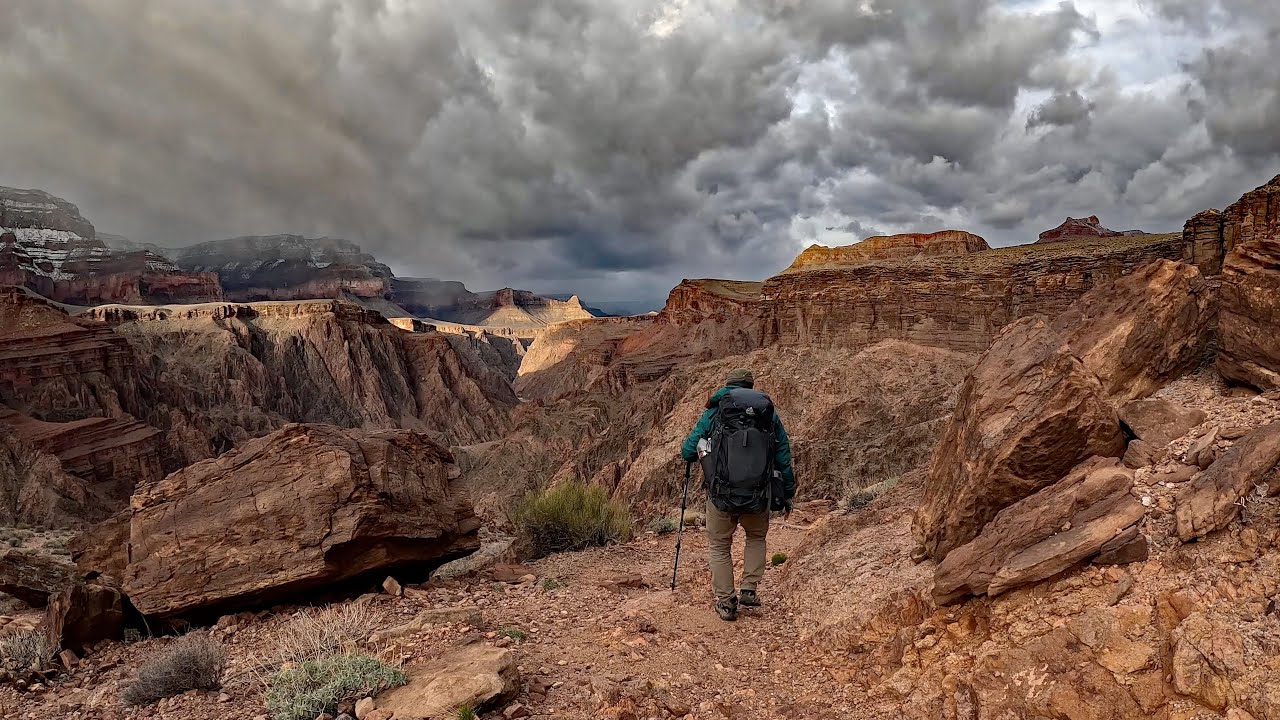 Grand Canyon backpacking: Clear Creek from the South Rim in Winter