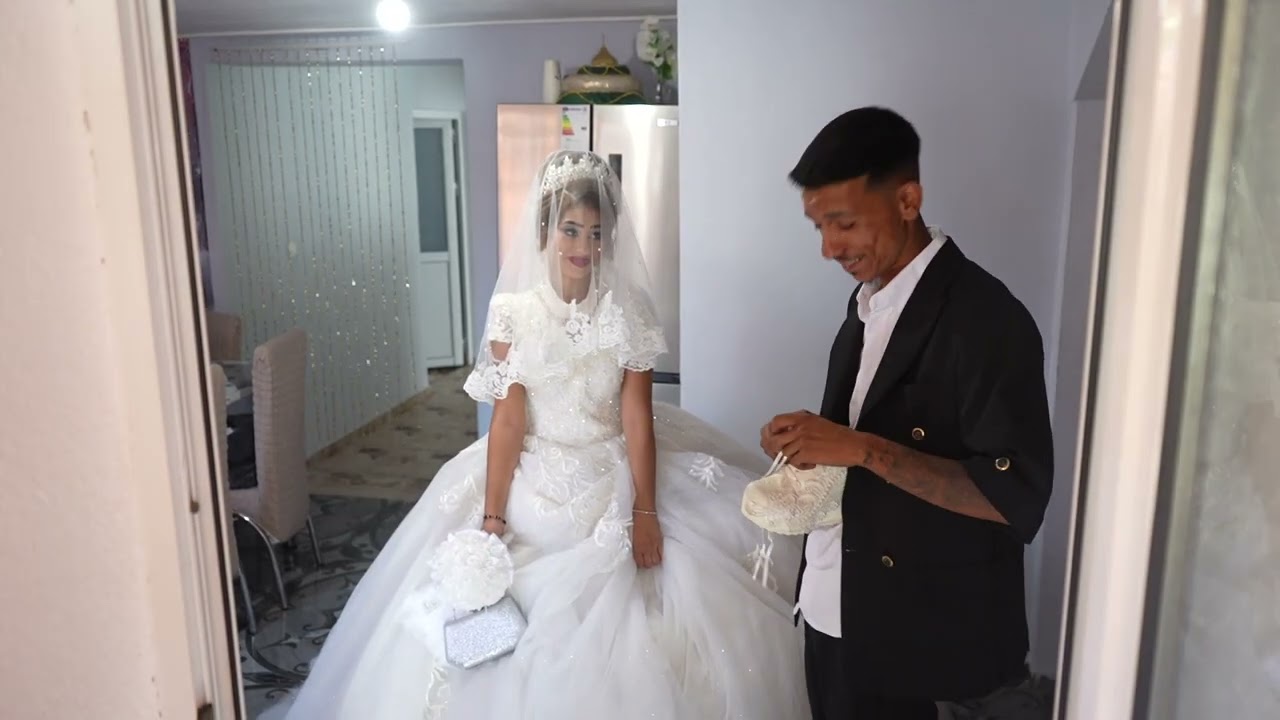 Ayrie ve Tosho Dugun Toreni