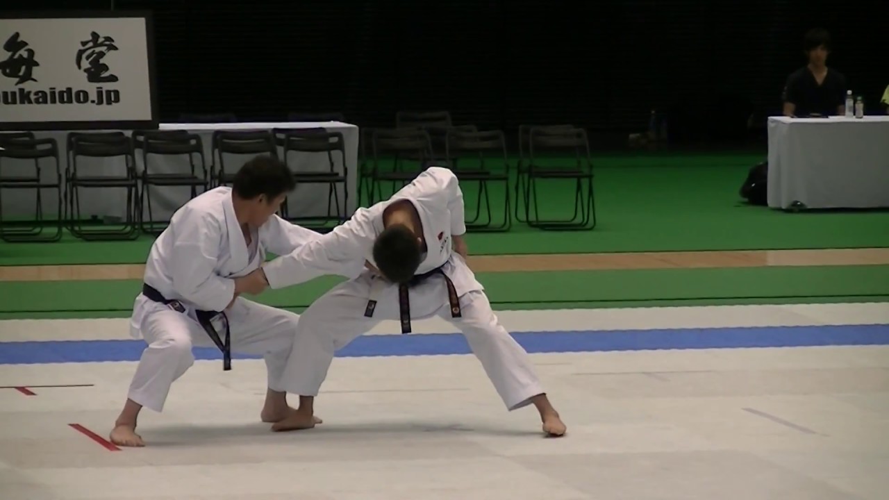 2018 JKA All Japan 小林邦雄師範演武-立捕り  Demonstration by Shihan Kunio Kobayashi