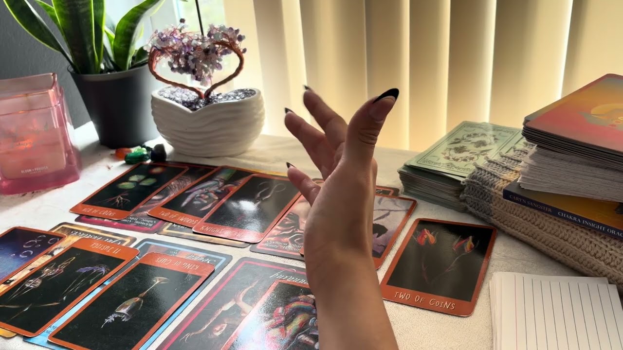 Leo Closing Old Wounds, Opening New Doors whatever comes out tarot reading 💃🤍🫶 