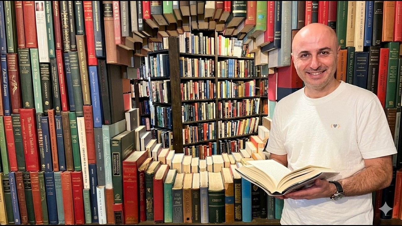 I GOT LOST THE MOMENT I WALKED IN! 🤯 | The Last Bookstore 🇺🇸