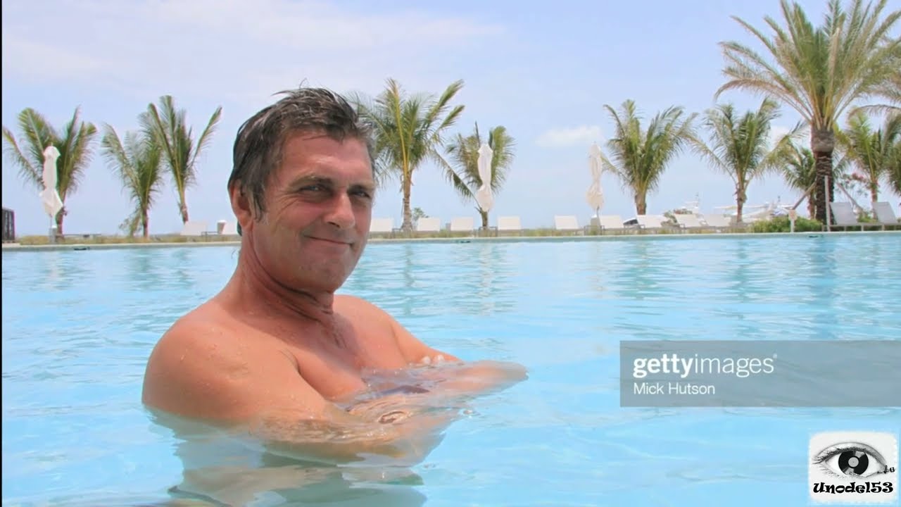 Mike Oldfield- In The Pool (1984)