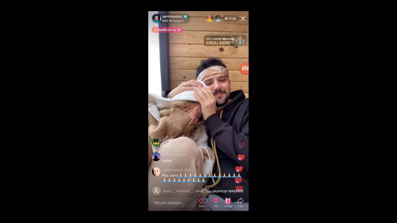 Cemre Solmaz ve Emre Aslan 20 Şubat Canlı Yayın (Beraber tiktok çektiler)