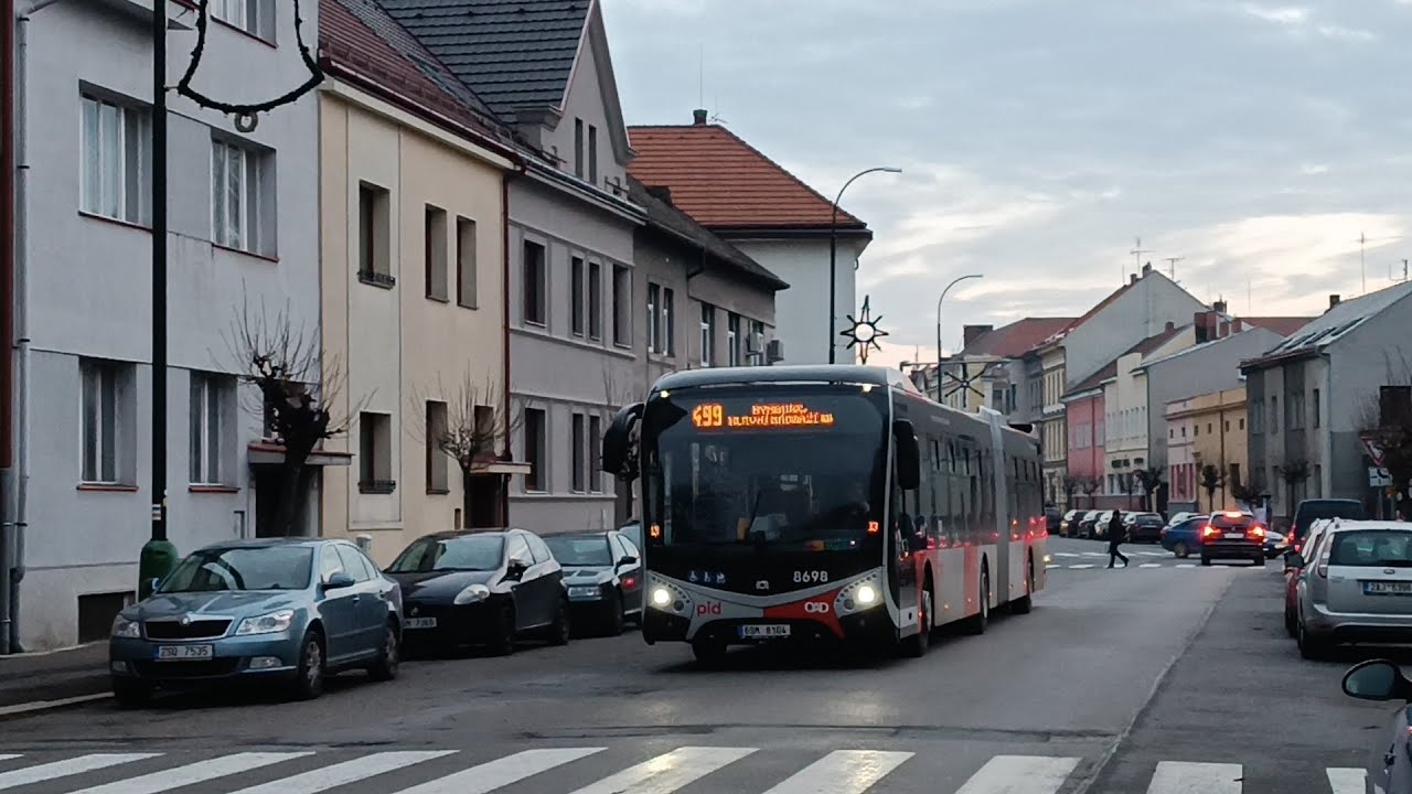 Autobusy na Nymbursku