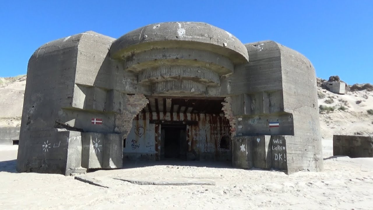 BUNKER-TOUR am Strand bei Løkken / Dänemark