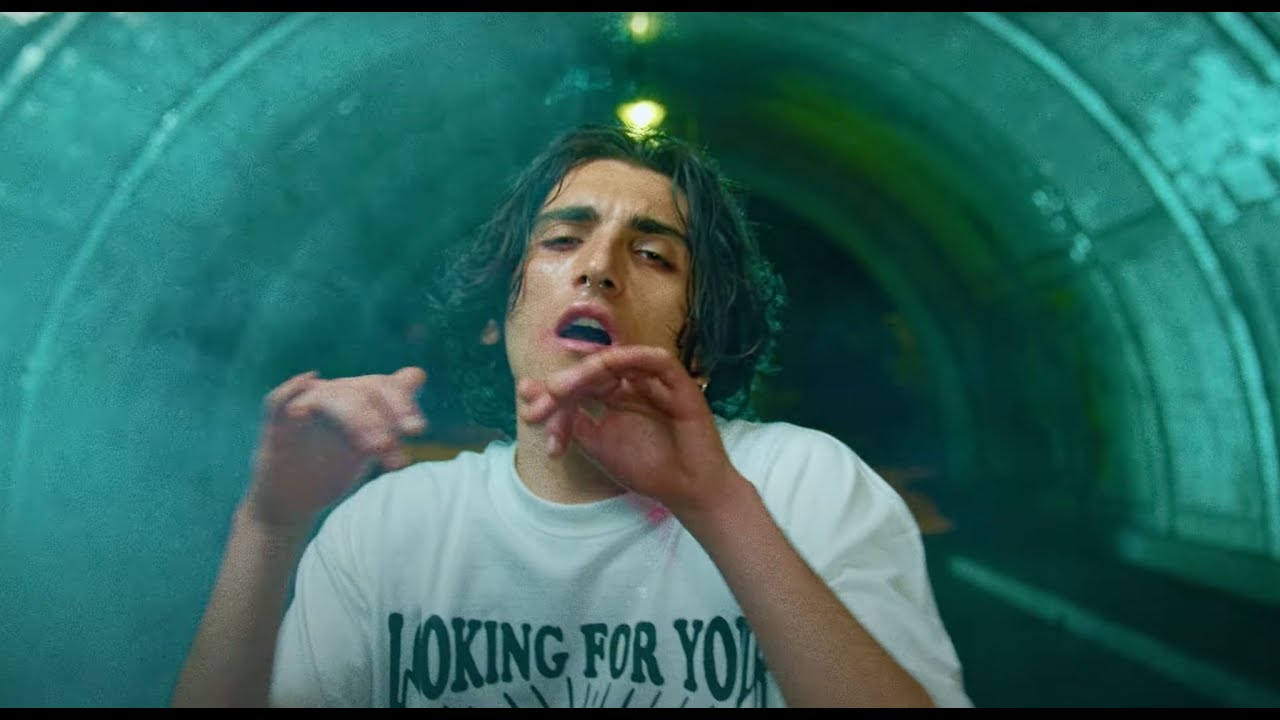 Giuse The Lizia - Serate Toste (prod. Mr. Monkey)