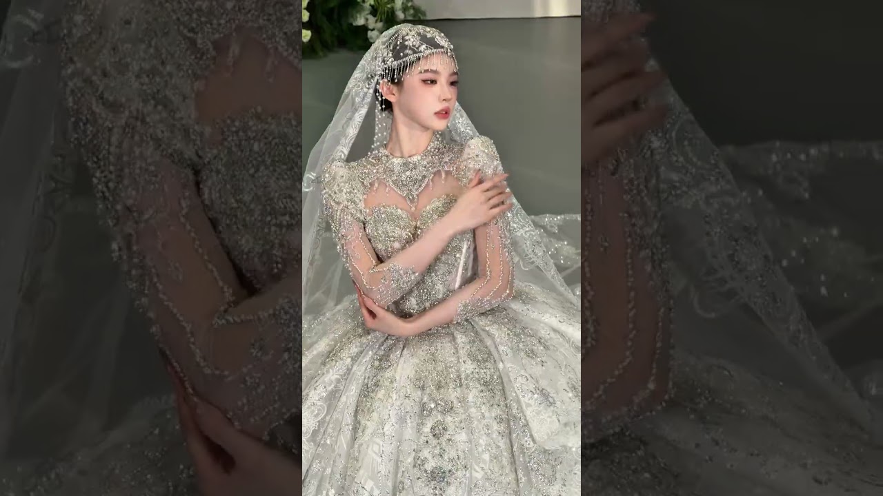 luxury beading lace ball gown wedding dress 