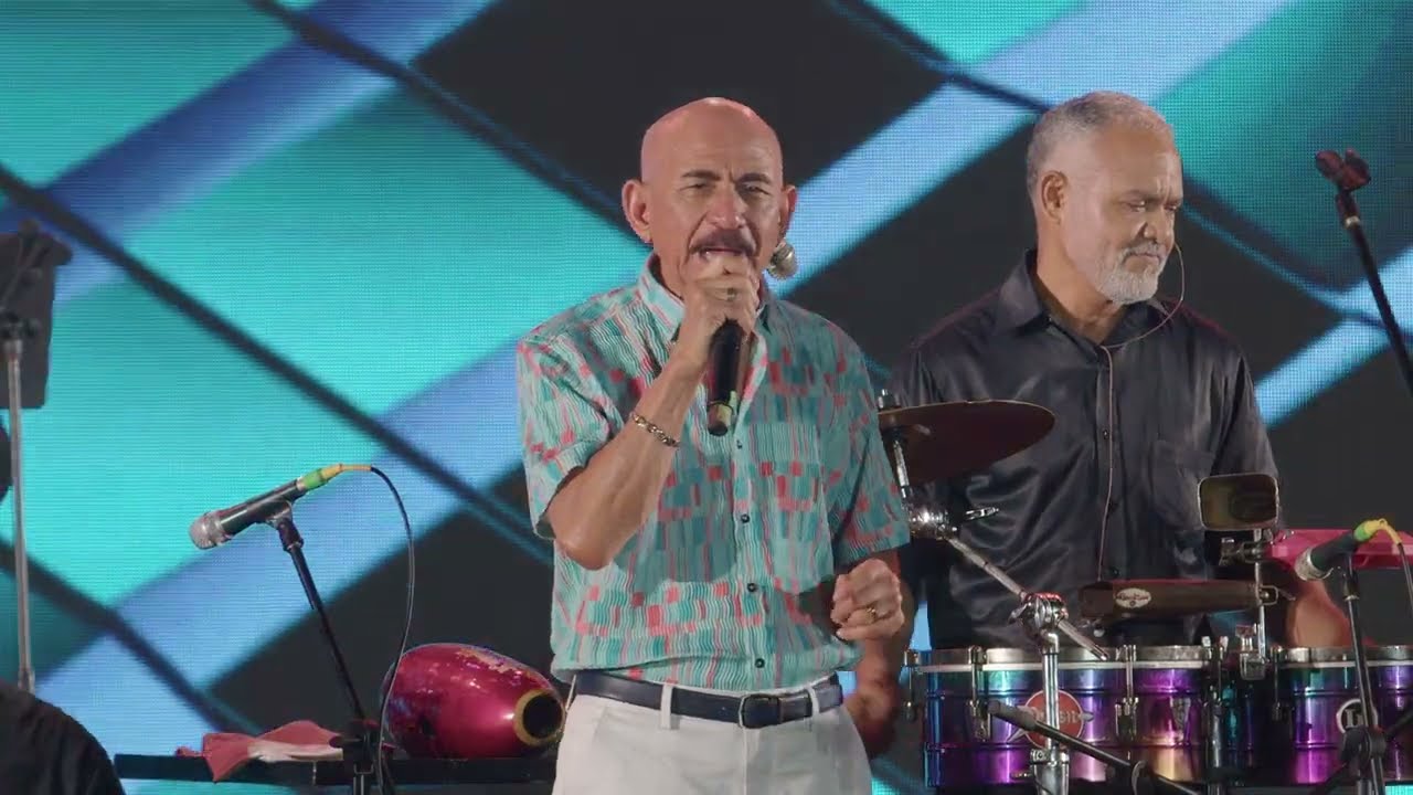 Aguacero - Charlie Aponte ( Live 2026)